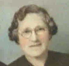 Photo of photos/Elizabeth Maxwell 1886-1972 portrait